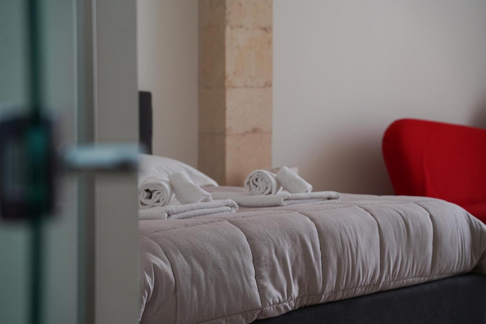 Suite Home D'Aragona Lecce Exterior foto